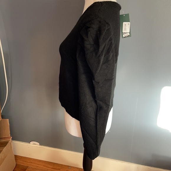 Sweater - Picture 7 of 8